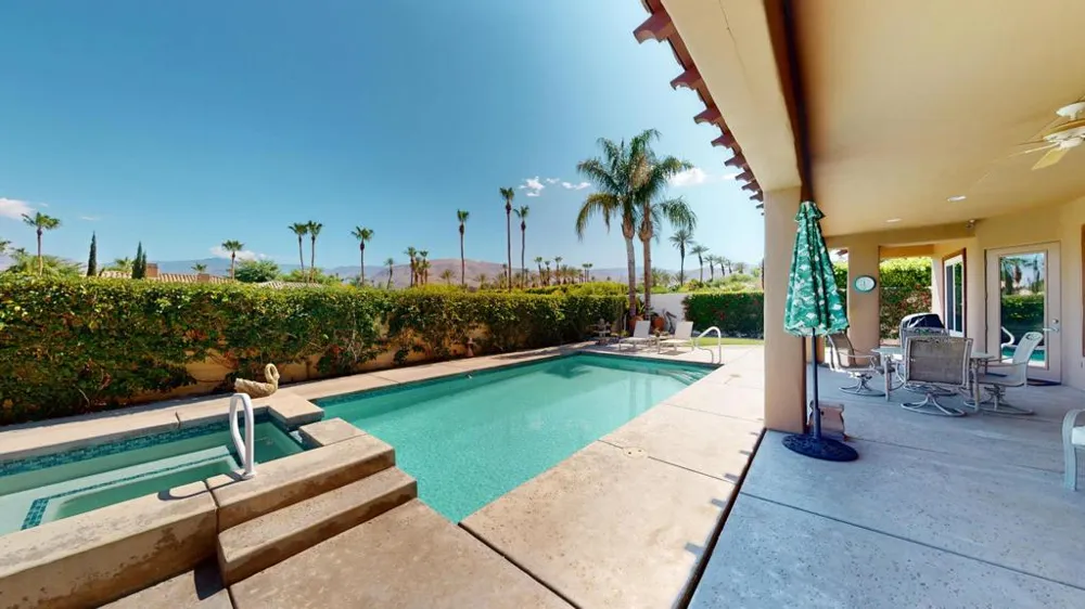 17 Corte Del Sol Rancho Mirage, CA 92270