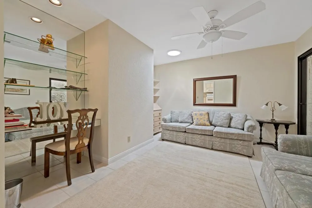 44 Maximo Way Palm Desert, CA 92260