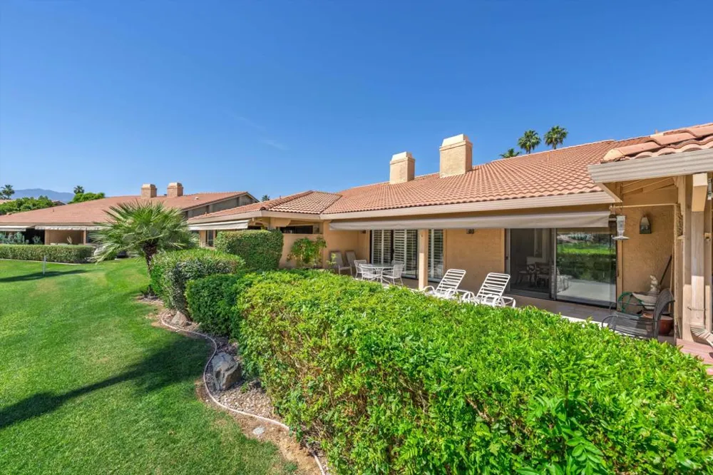 44 Maximo Way Palm Desert, CA 92260