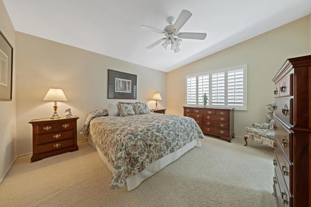 44 Maximo Way Palm Desert, CA 92260