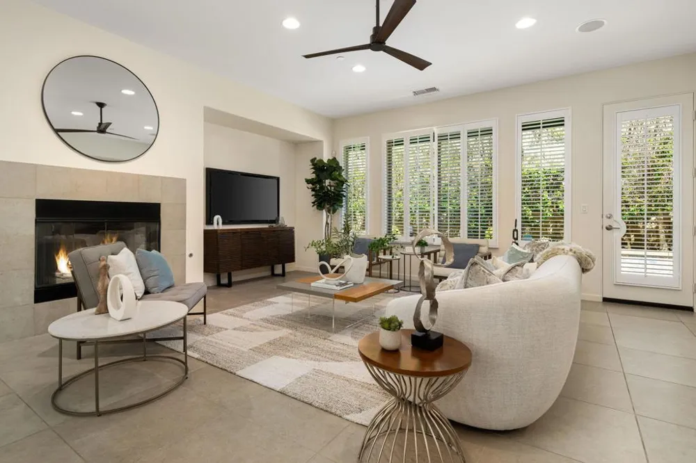 3000 Candlelight Lane Palm Springs, CA 92264