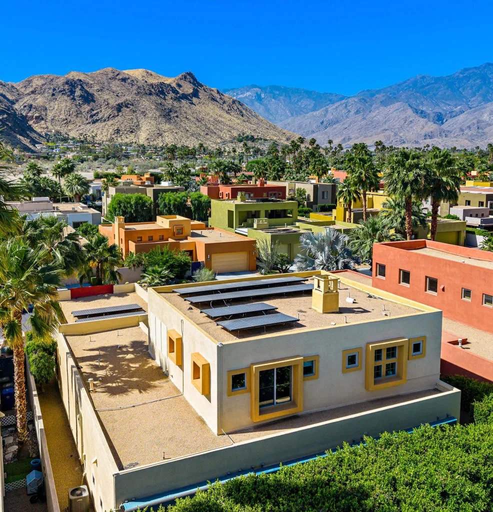 3000 Candlelight Lane Palm Springs, CA 92264