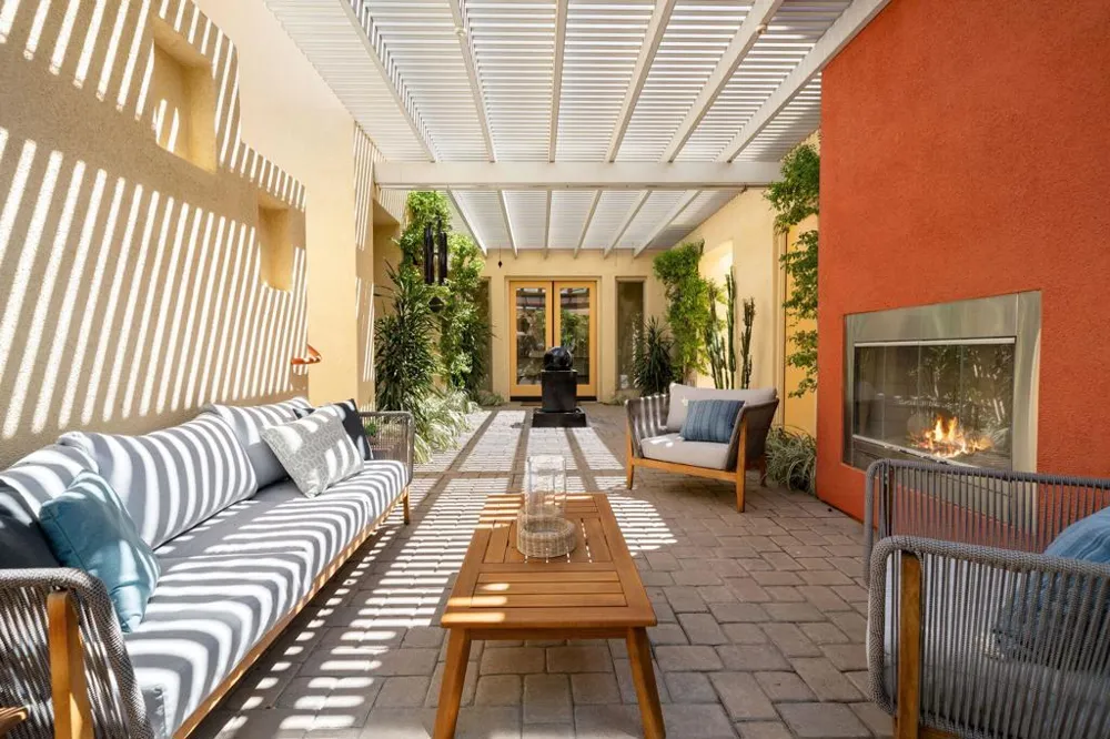 3000 Candlelight Lane Palm Springs, CA 92264