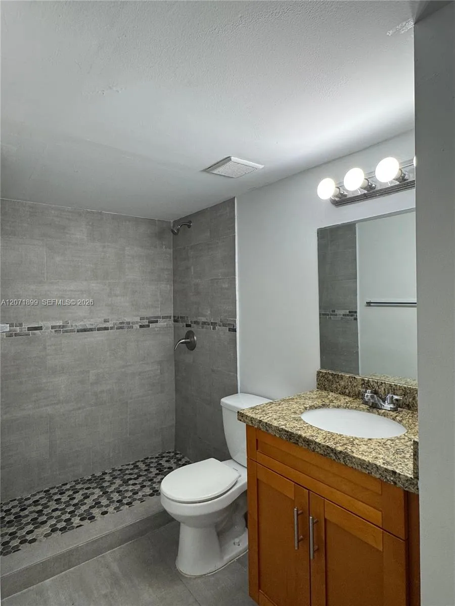 7401 SW 152nd Ave #105-1 Miami, FL 33193