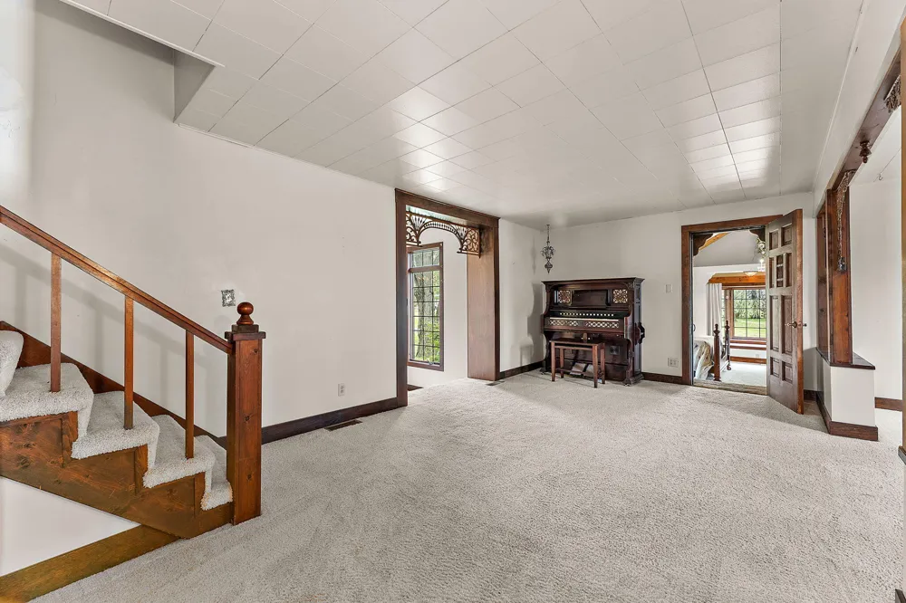 1700 W 10th Street Hobart, IN 46342