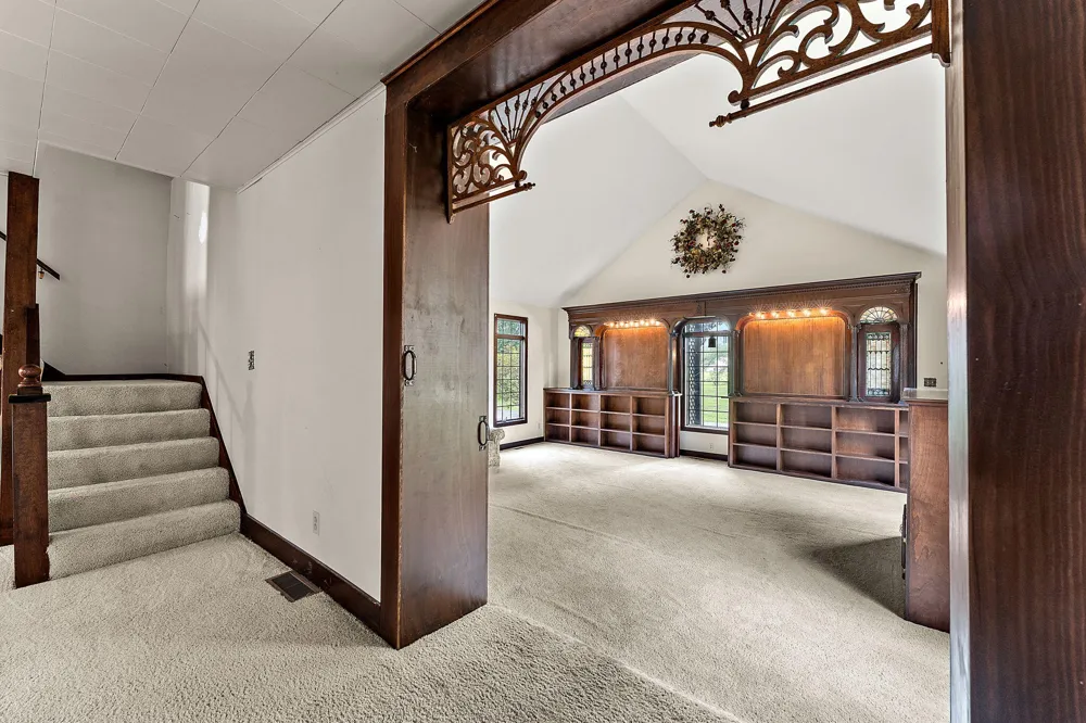 1700 W 10th Street Hobart, IN 46342