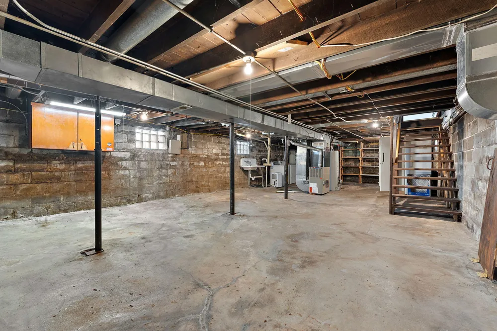 1700 W 10th Street Hobart, IN 46342
