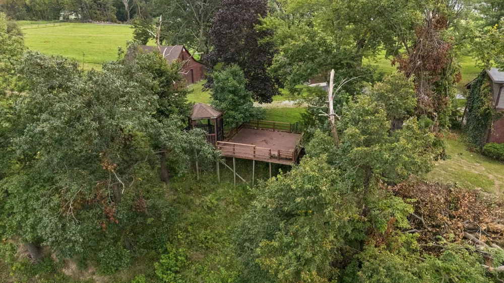 1700 W 10th Street Hobart, IN 46342
