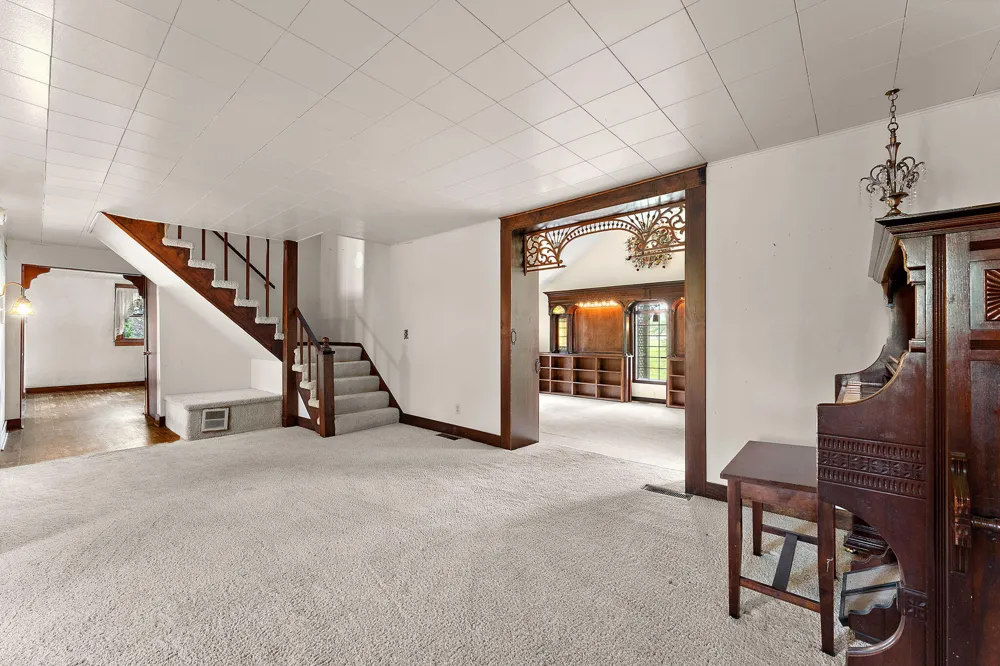 1700 W 10th Street Hobart, IN 46342