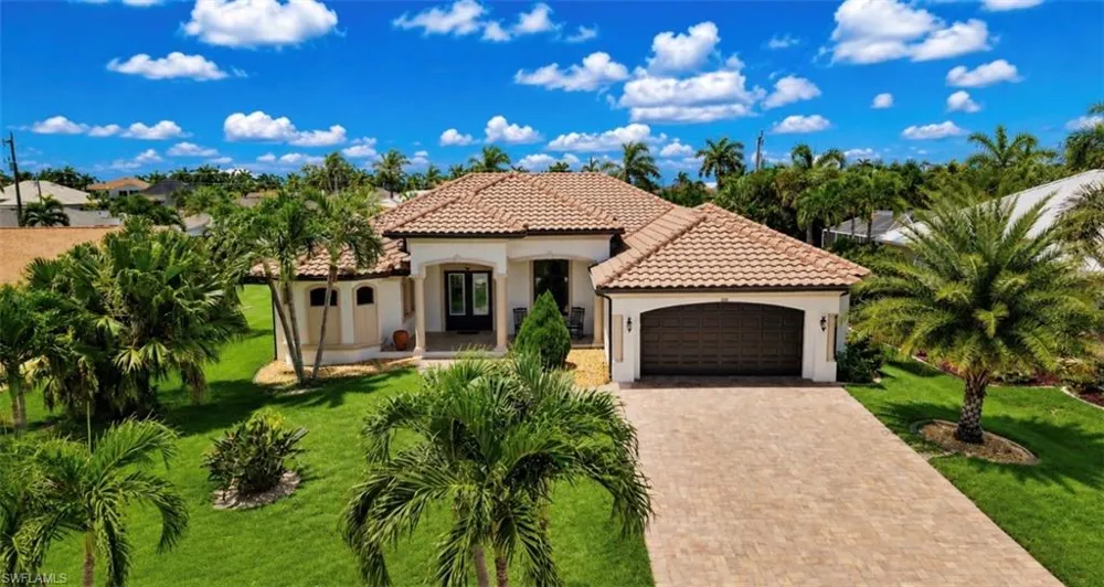 5306 SW 27th Place Cape Coral, FL 33914
