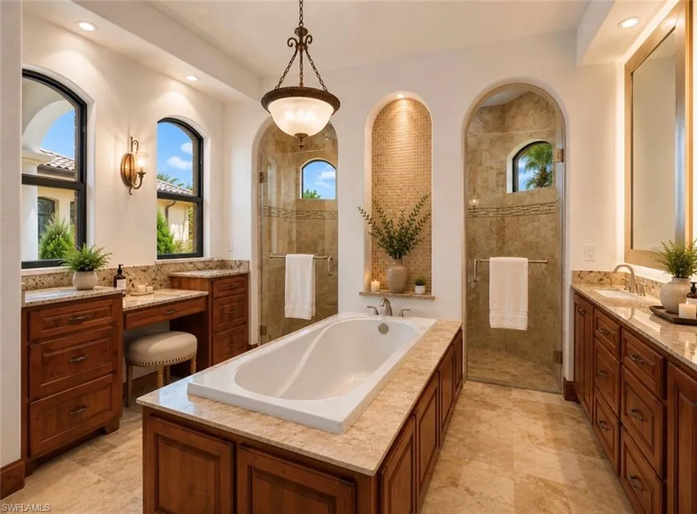 5306 SW 27th Place Cape Coral, FL 33914