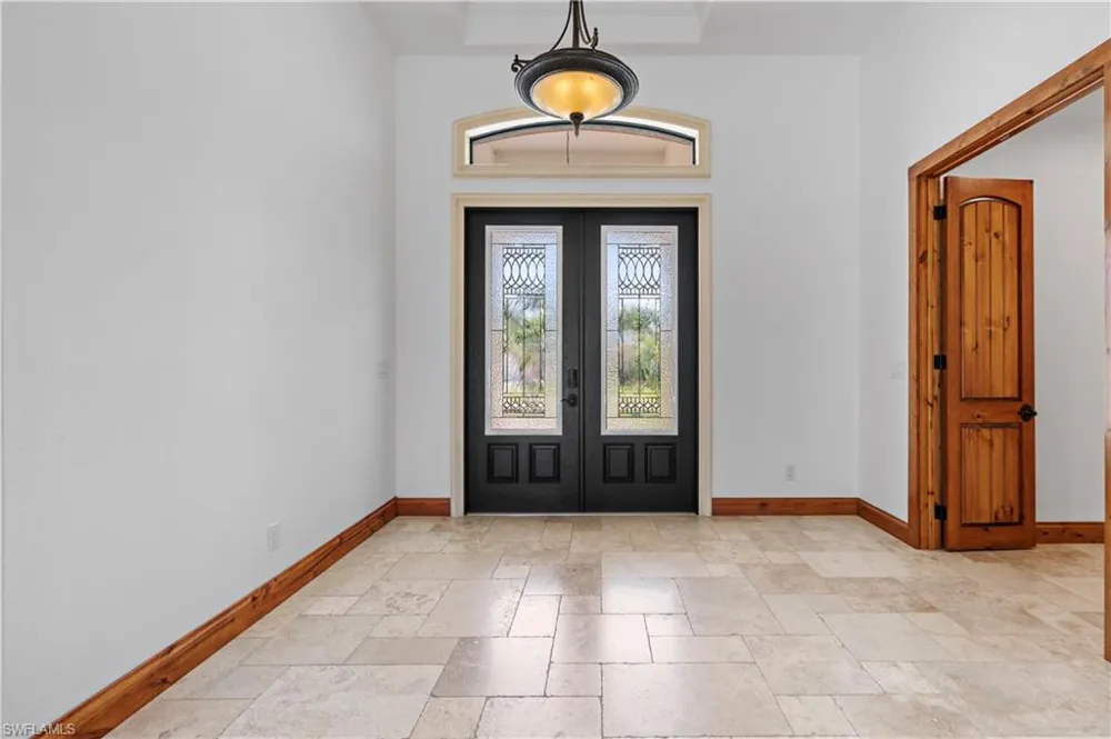 5306 SW 27th Place Cape Coral, FL 33914
