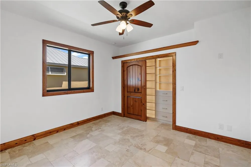 5306 SW 27th Place Cape Coral, FL 33914