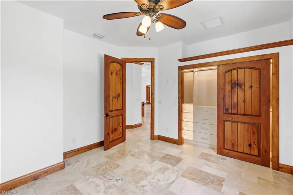 5306 SW 27th Place Cape Coral, FL 33914