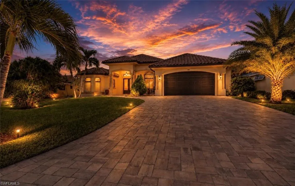 5306 SW 27th Place Cape Coral, FL 33914