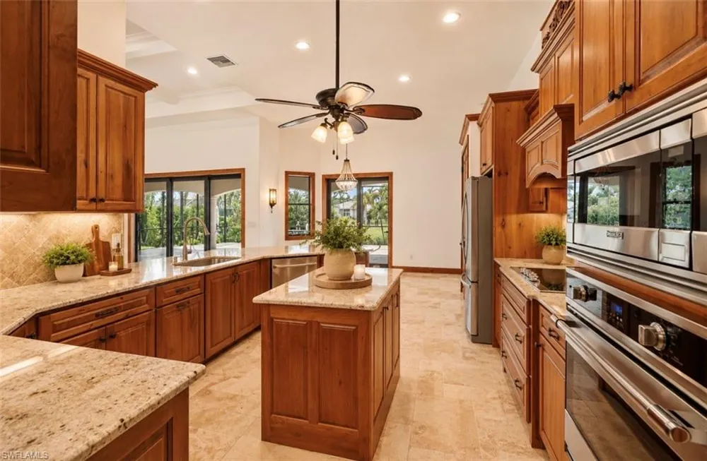 5306 SW 27th Place Cape Coral, FL 33914