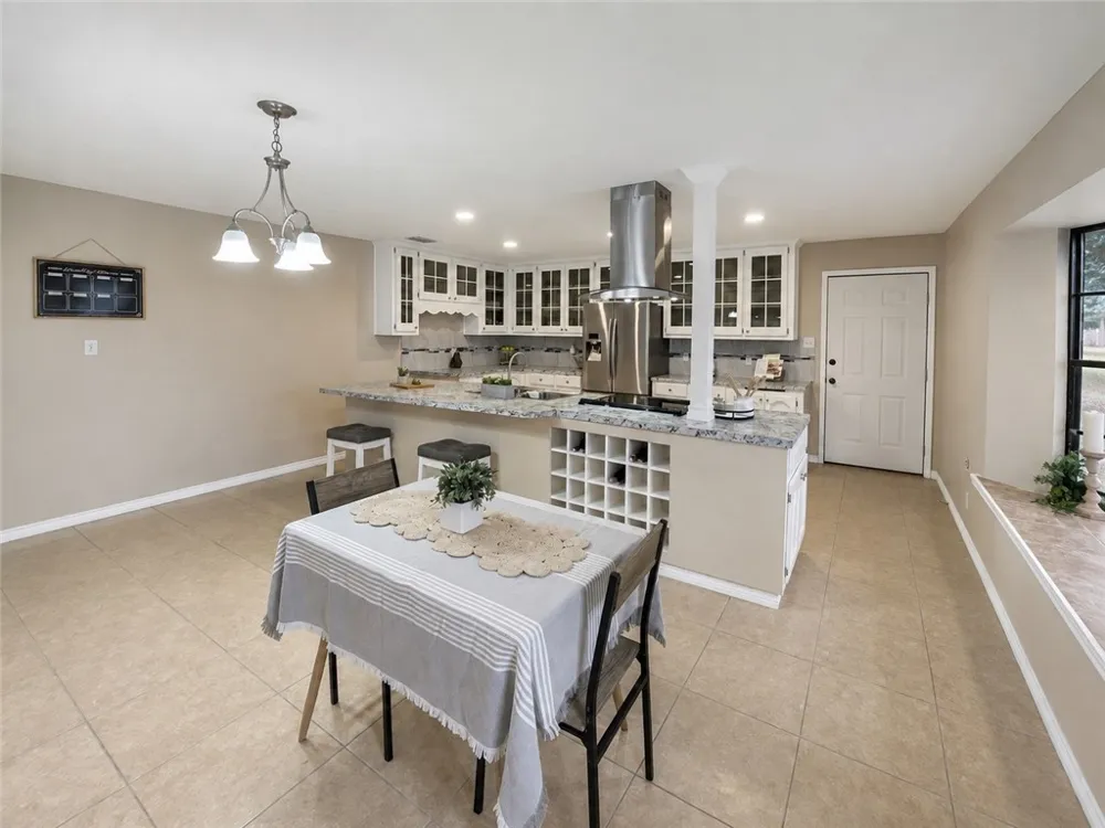 3032 HWY N 281 Alice, TX 78332