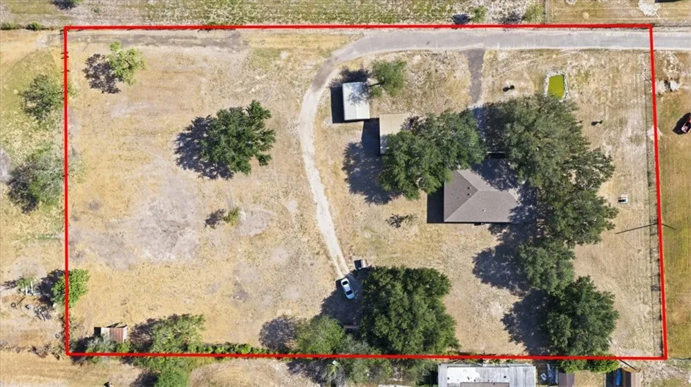 3032 HWY N 281 Alice, TX 78332
