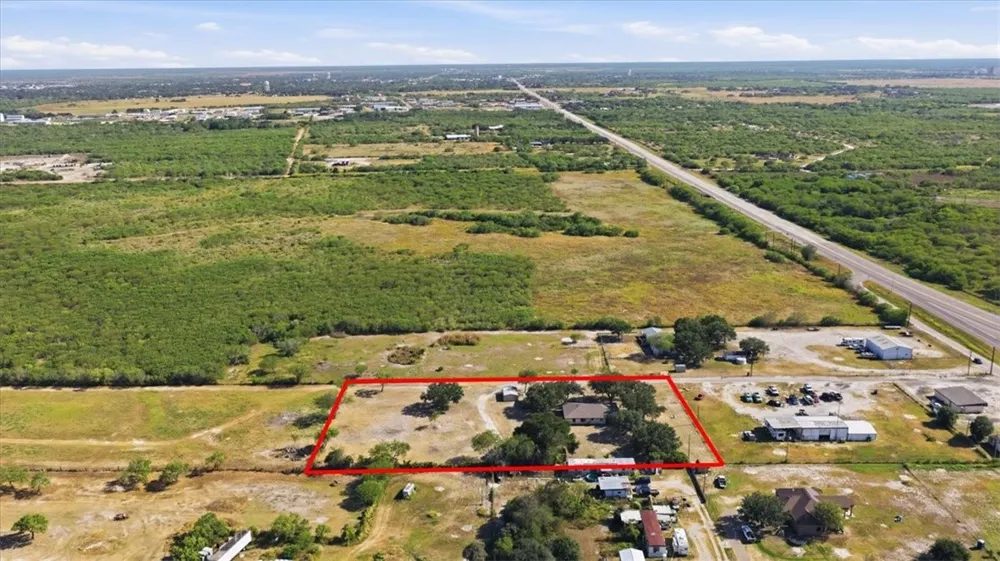3032 HWY N 281 Alice, TX 78332