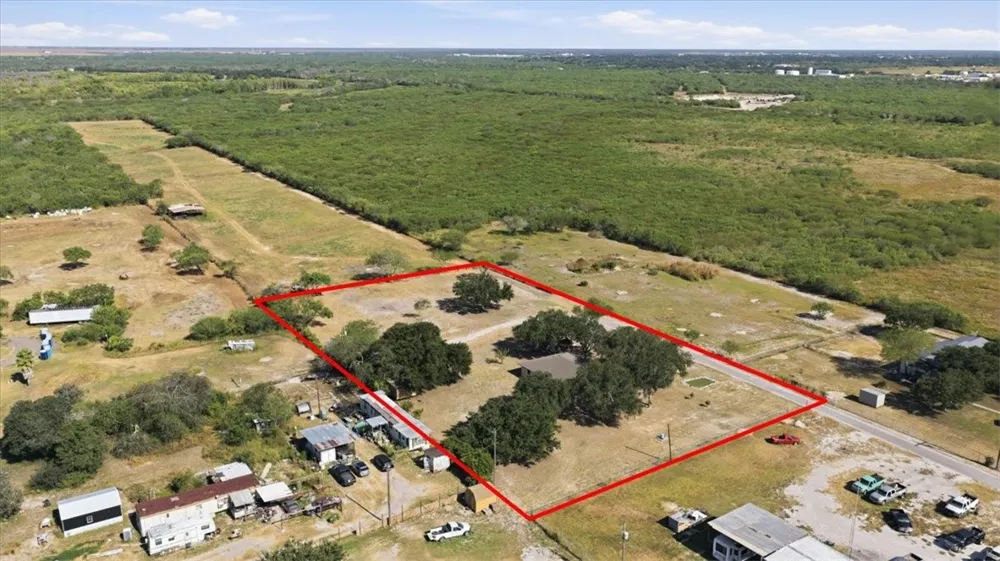 3032 HWY N 281 Alice, TX 78332