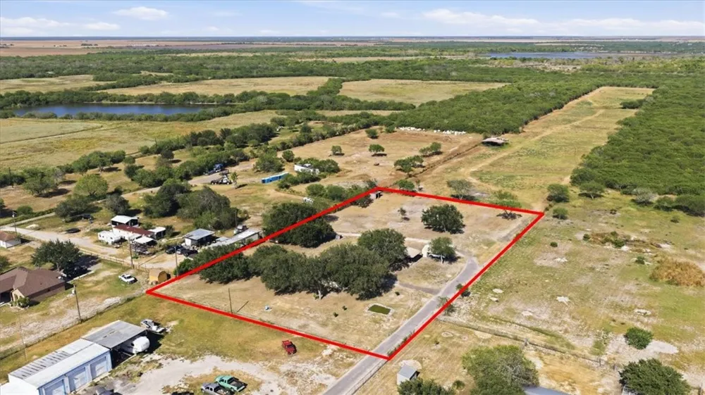 3032 HWY N 281 Alice, TX 78332