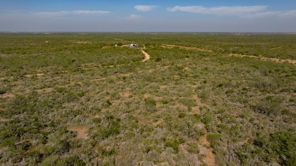 242 Cinco Millas Road Tilden, TX 78072