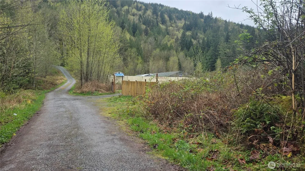 5898 Mt Baker Highway Deming, WA 98244