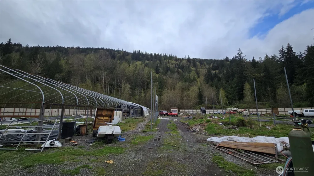 5898 Mt Baker Highway Deming, WA 98244