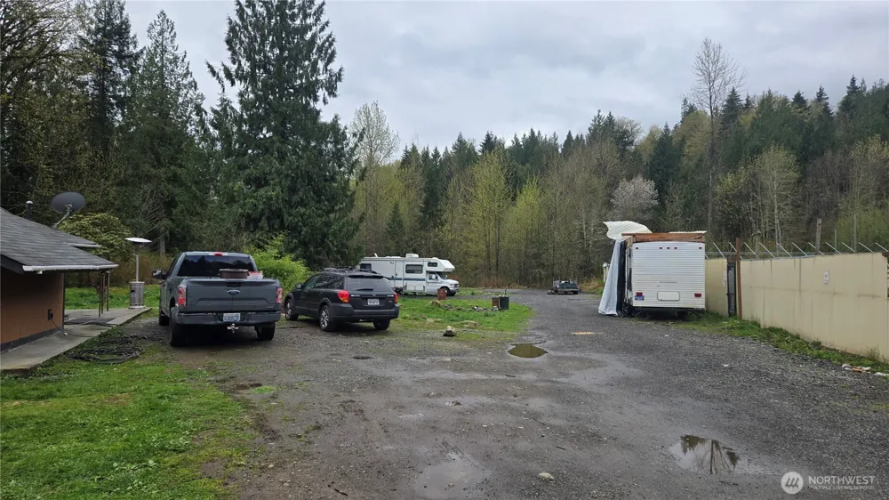 5898 Mt Baker Highway Deming, WA 98244