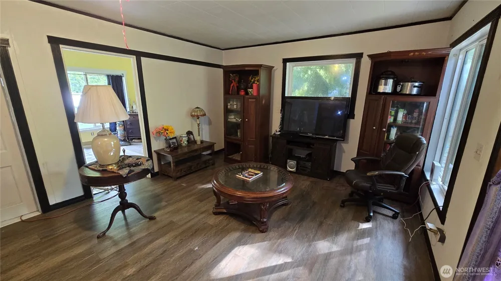 5898 Mt Baker Highway Deming, WA 98244
