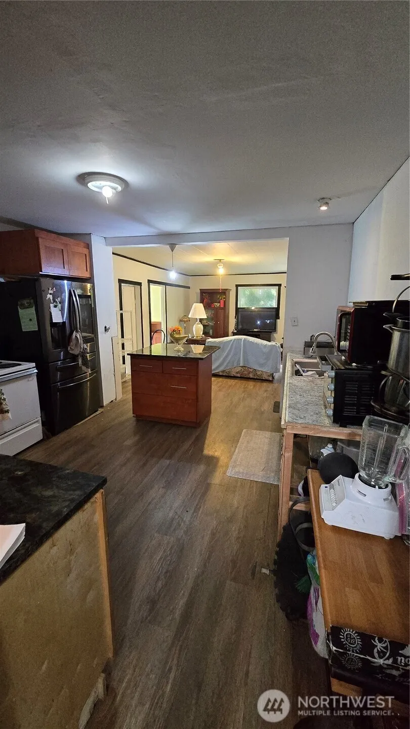 5898 Mt Baker Highway Deming, WA 98244