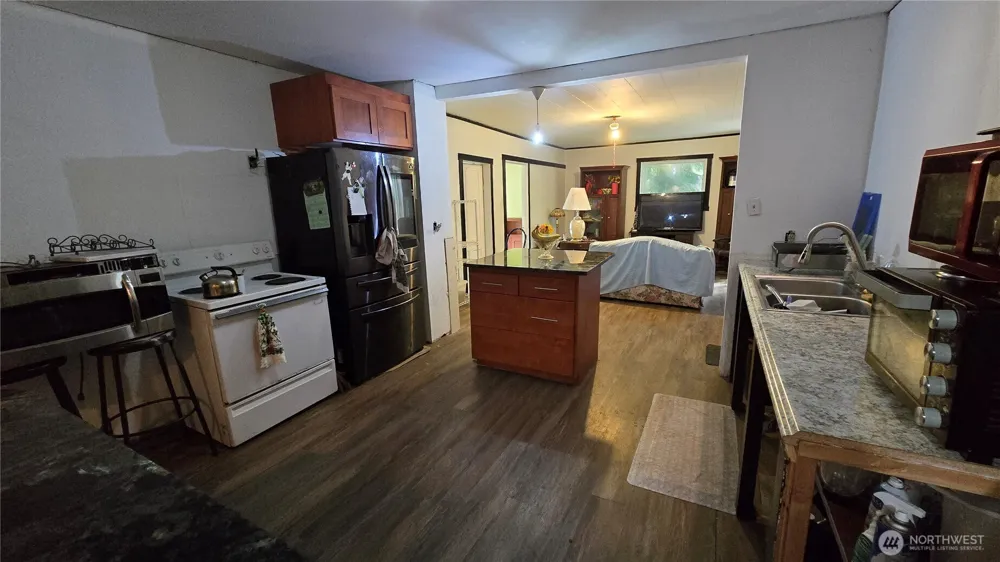 5898 Mt Baker Highway Deming, WA 98244