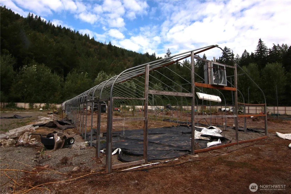 5898 Mt Baker Highway Deming, WA 98244