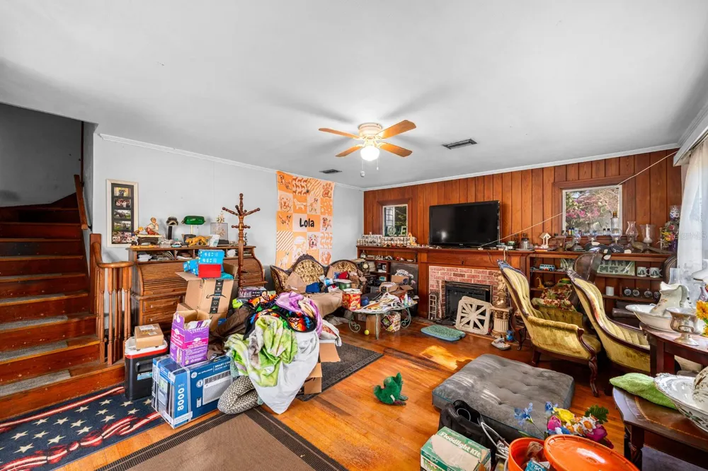 9602 RIPLEY ROAD Thonotosassa, FL 33592
