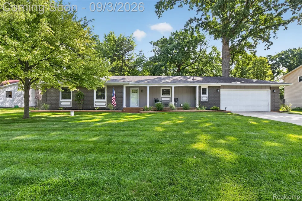 6215 Anavista Drive Mundy Township, MI 48507