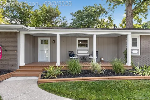 6215 Anavista Drive