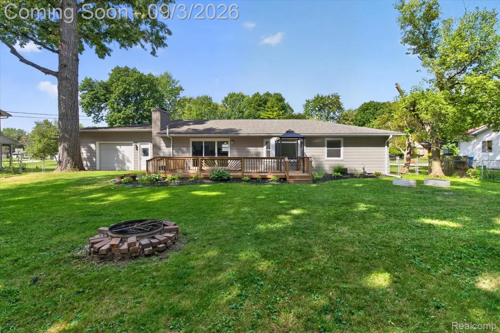 6215 Anavista Drive Mundy Township, MI 48507