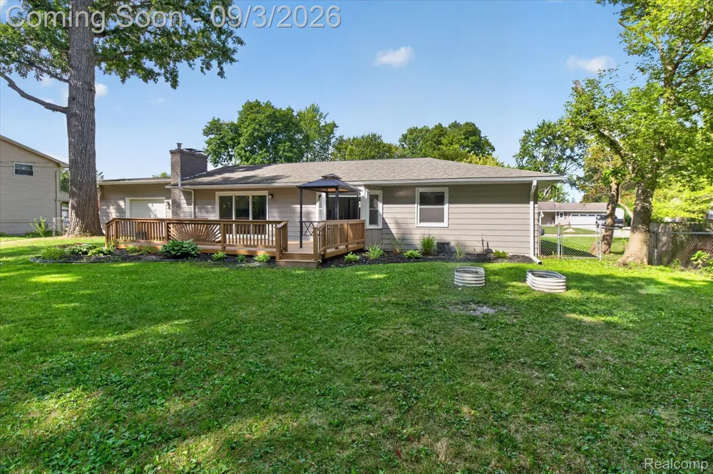 6215 Anavista Drive Mundy Township, MI 48507
