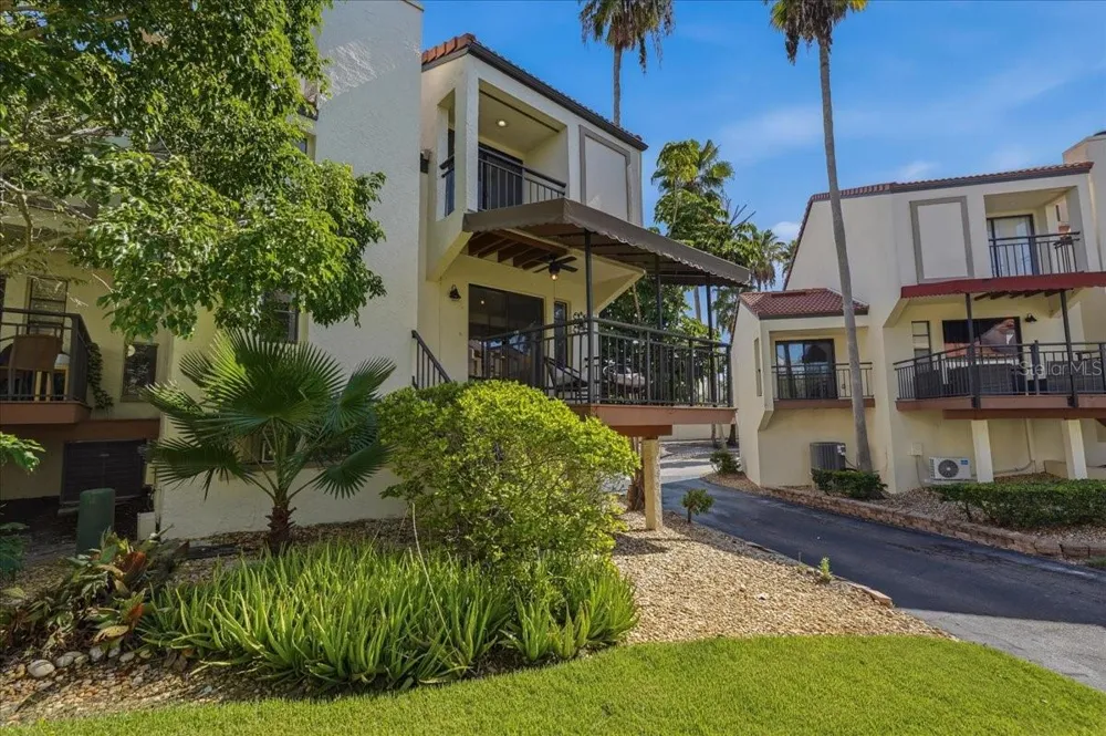 240 WINDWARD PASSAGE #702 Clearwater, FL 33767