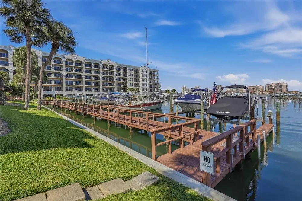 240 WINDWARD PASSAGE #702 Clearwater, FL 33767