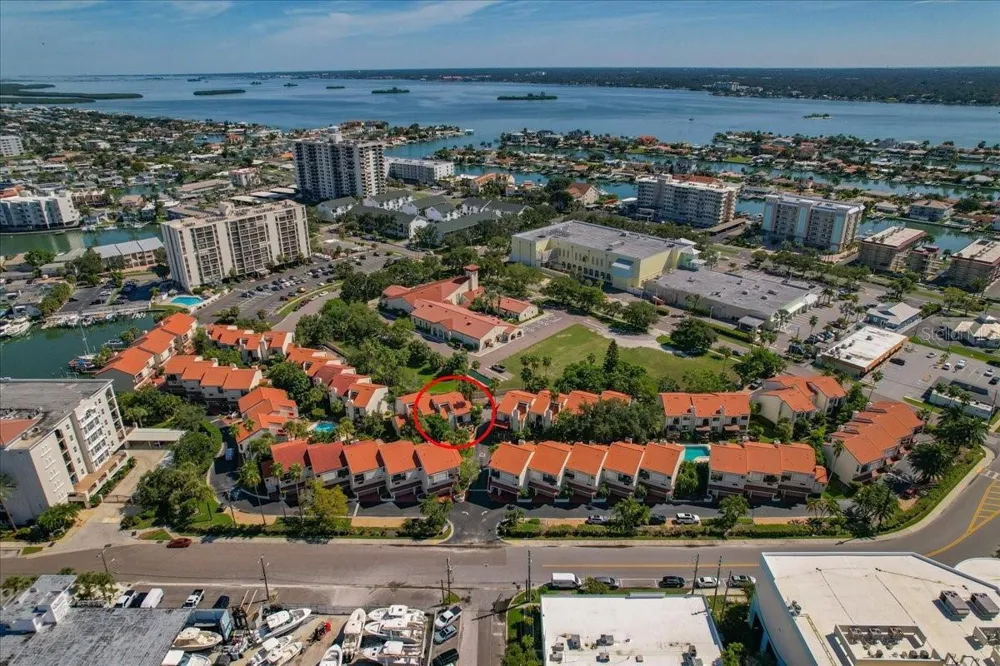 240 WINDWARD PASSAGE #702 Clearwater, FL 33767