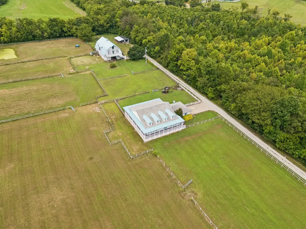 2290 Osburn Rd Arrington, TN 37014