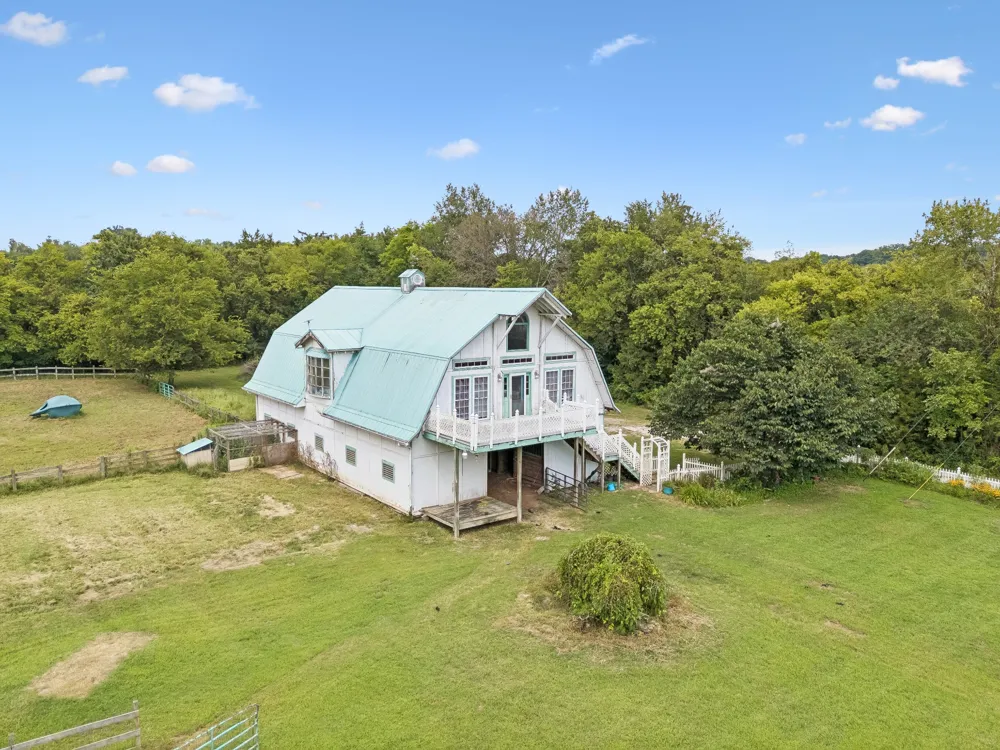 2290 Osburn Rd Arrington, TN 37014