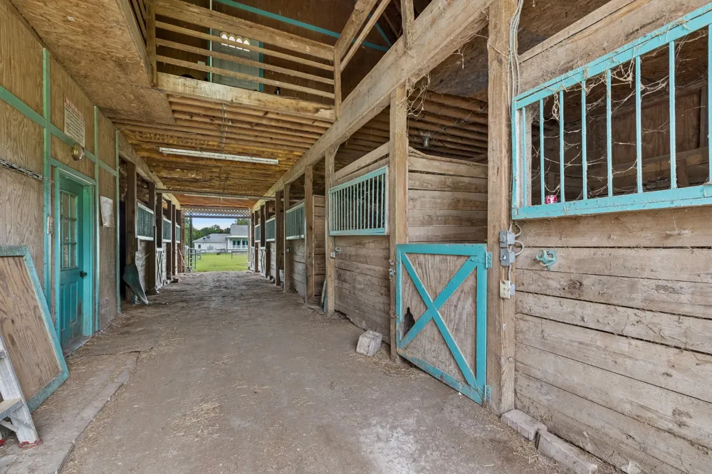 2290 Osburn Rd Arrington, TN 37014