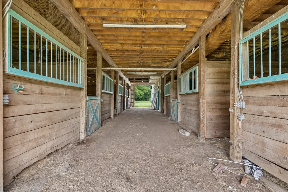 2290 Osburn Rd Arrington, TN 37014