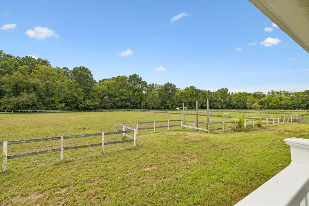 2290 Osburn Rd Arrington, TN 37014