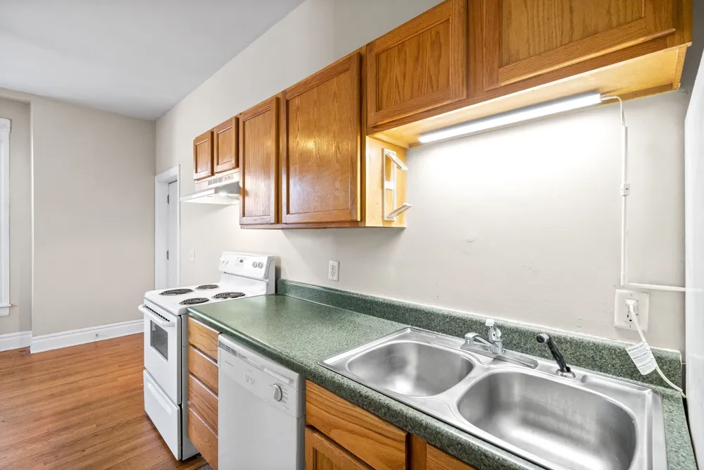 222 Union St #B Clarksville, TN 37040