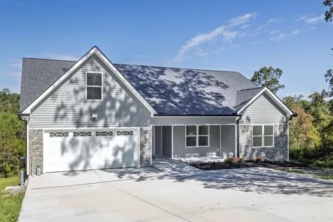 414 Windy Ridge Drive