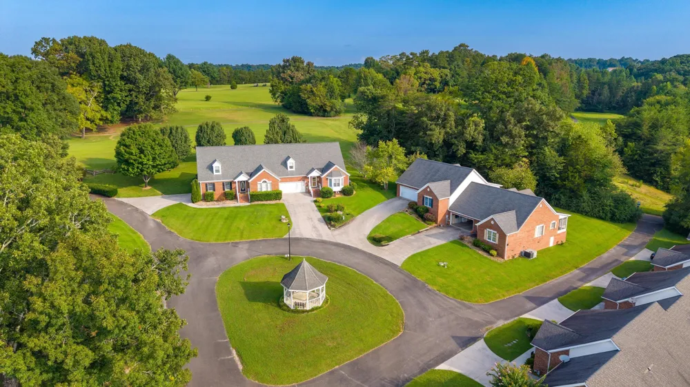 304 Fairway Drive Athens, TN 37303