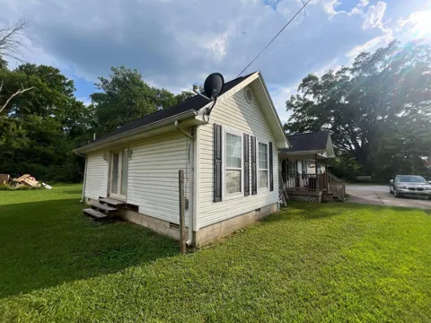 2132 Georgia 136